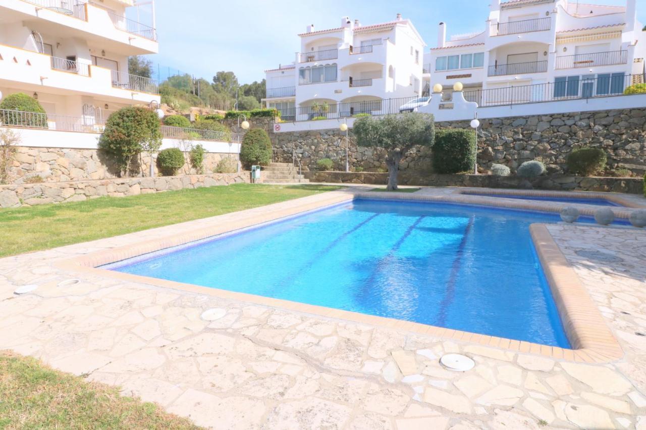 Jardins III B 2 - Piso Con Vista Al Mar Y Piscina Apartment Roses Ngoại thất bức ảnh