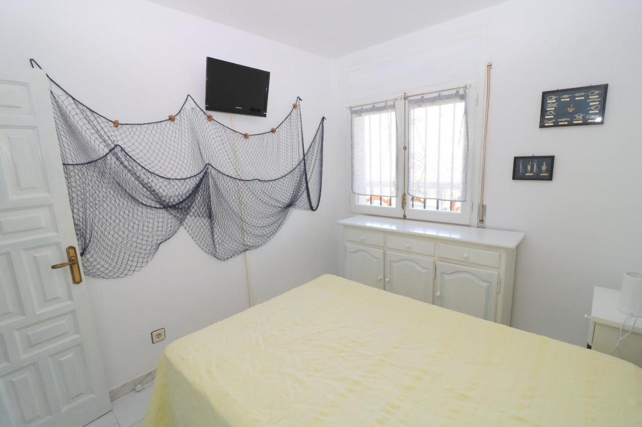 Jardins III B 2 - Piso Con Vista Al Mar Y Piscina Apartment Roses Ngoại thất bức ảnh